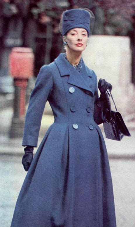 dior summer coat 1950 pointed collar|christian dior 1951.